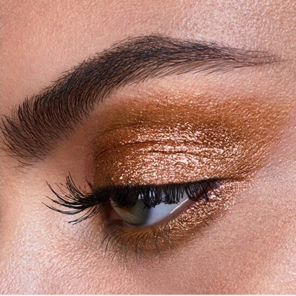 Hourglass SCATTERED LIGHT™ GLITTER EYESHADOW-Burnish (Deep Bronze) - Picture 2 of 4